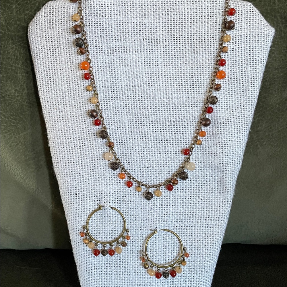 Beaded Earring and Neckace Set